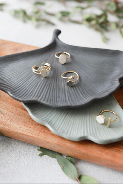 Ginkgo Leaf Tray